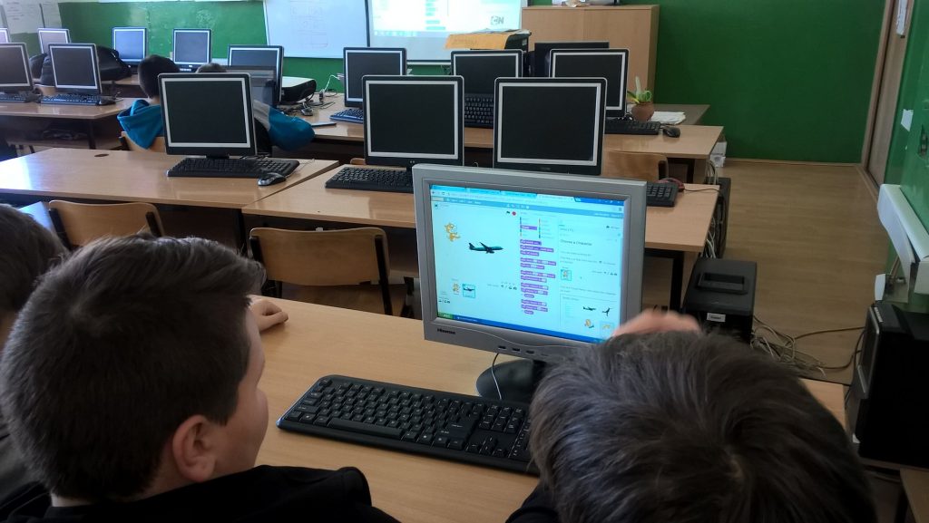 Learn about digital citizenship and online safety using Scratch ...